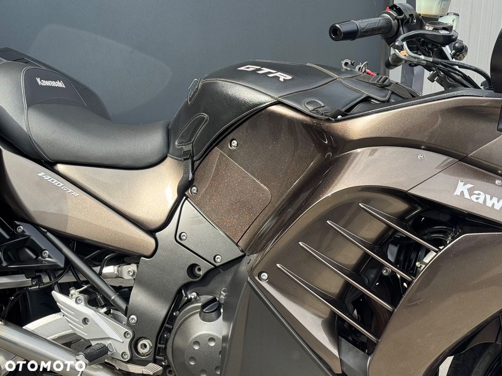 Kawasaki GTR - 20