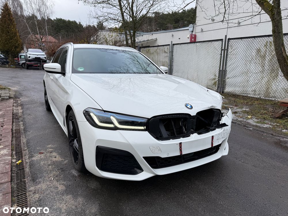 BMW Seria 5 530i xDrive M Sport Edition - 1
