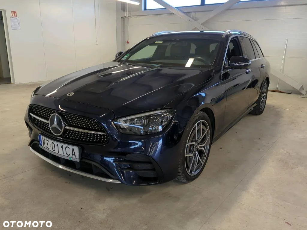 Mercedes-Benz Klasa E 220 d 4-Matic AMG - 33