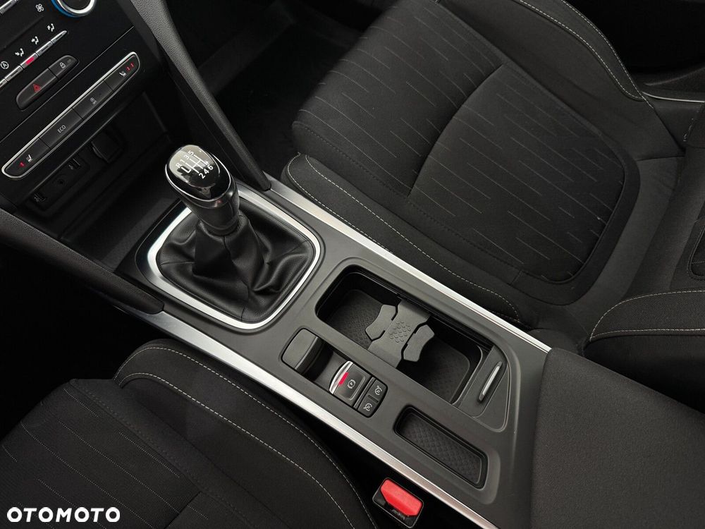 Renault Megane 1.3 TCe FAP Limited - 24