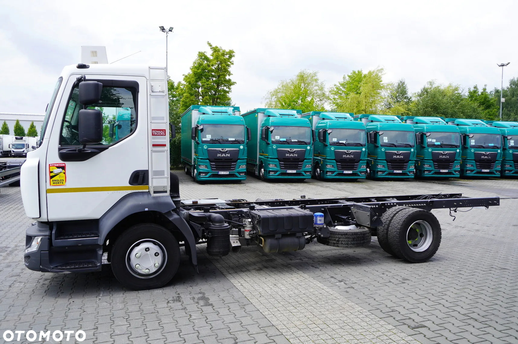 Renault D12 / Rama 5.6 m / Blokada mostu / 160 tys. km - 3