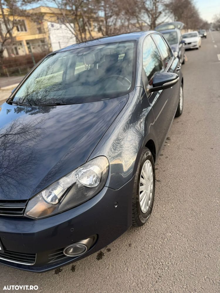 Volkswagen Golf 1.6 TDI DPF BMT DSG Comfortline - 2