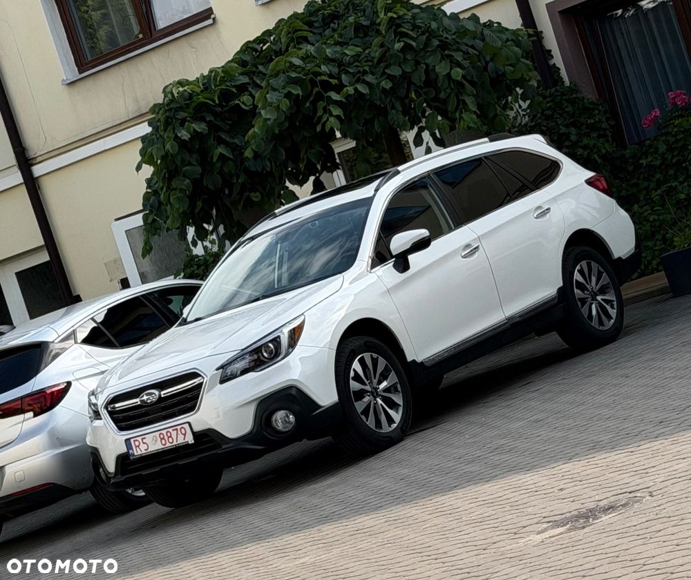 Subaru Outback - 1