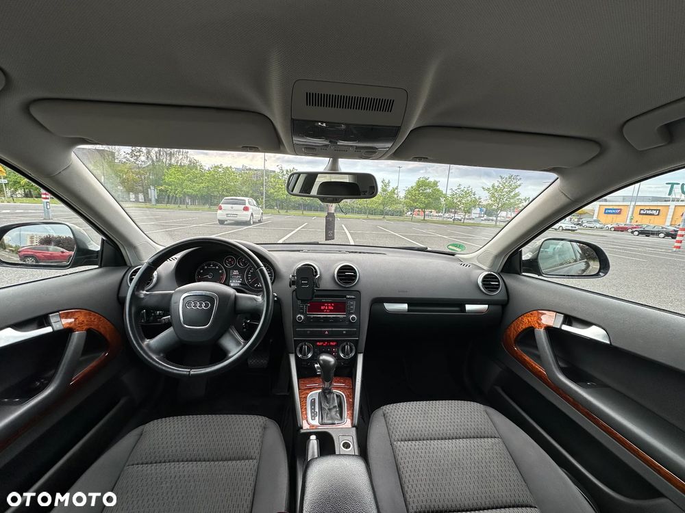 Audi A3 3-drzwiowe 1.6 S tronic Attraction - 7