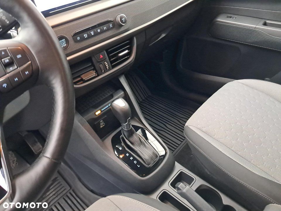 Ford Tourneo Courier - 12