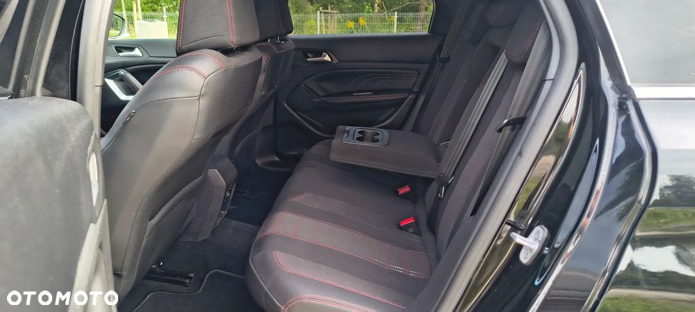 Peugeot 308 PureTech 130 EAT6 Stop & Start GT-Line Edition - 17