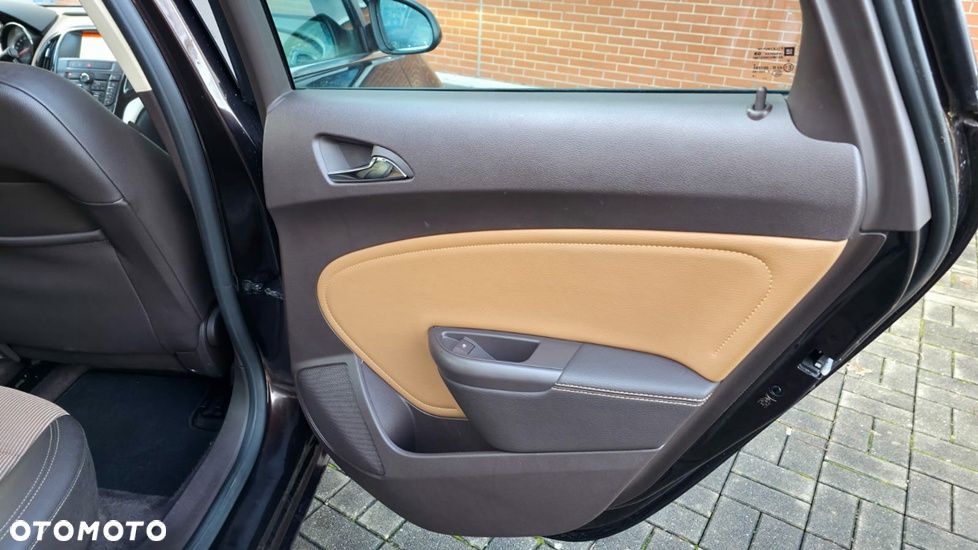 Opel Astra 1.6 CDTI DPF ecoFLEX TourerStart/Stop ENERGY - 20