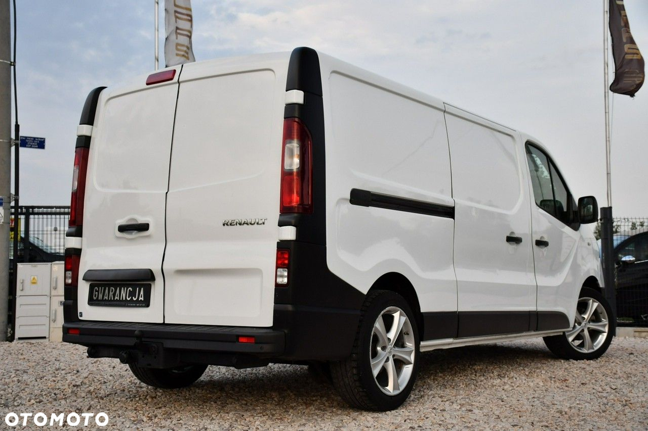 Renault Trafic - 26