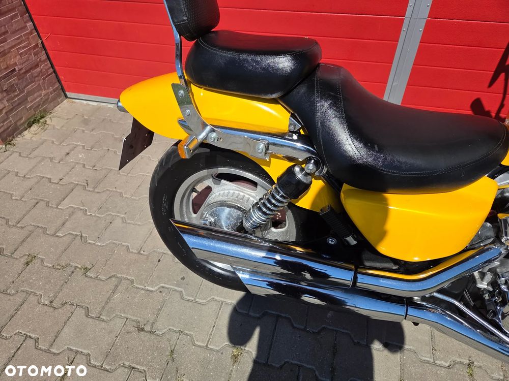 Honda VF - 10