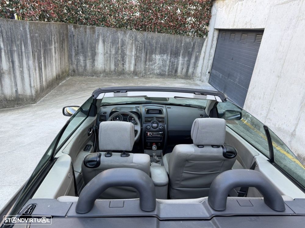 Renault Mégane CC 1.9 dCi Conf. Dynamique - 11