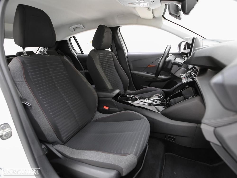 Peugeot e-208 50 kWh Active Pack - 10