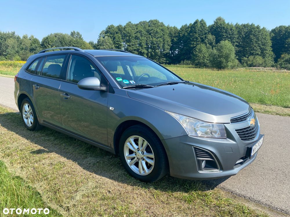Chevrolet Cruze 1.7 D LT+ - 10