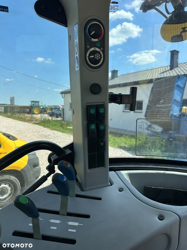 New Holland TD5.85 - 5