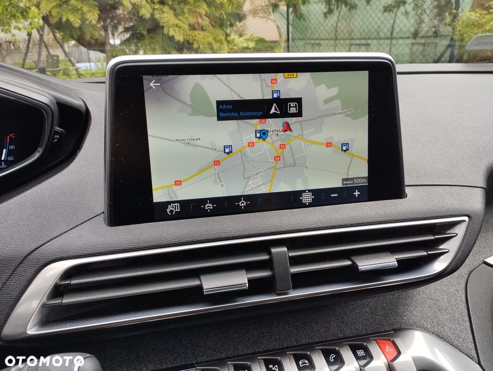 Peugeot 3008 1.2 PureTech Allure S&S - 18