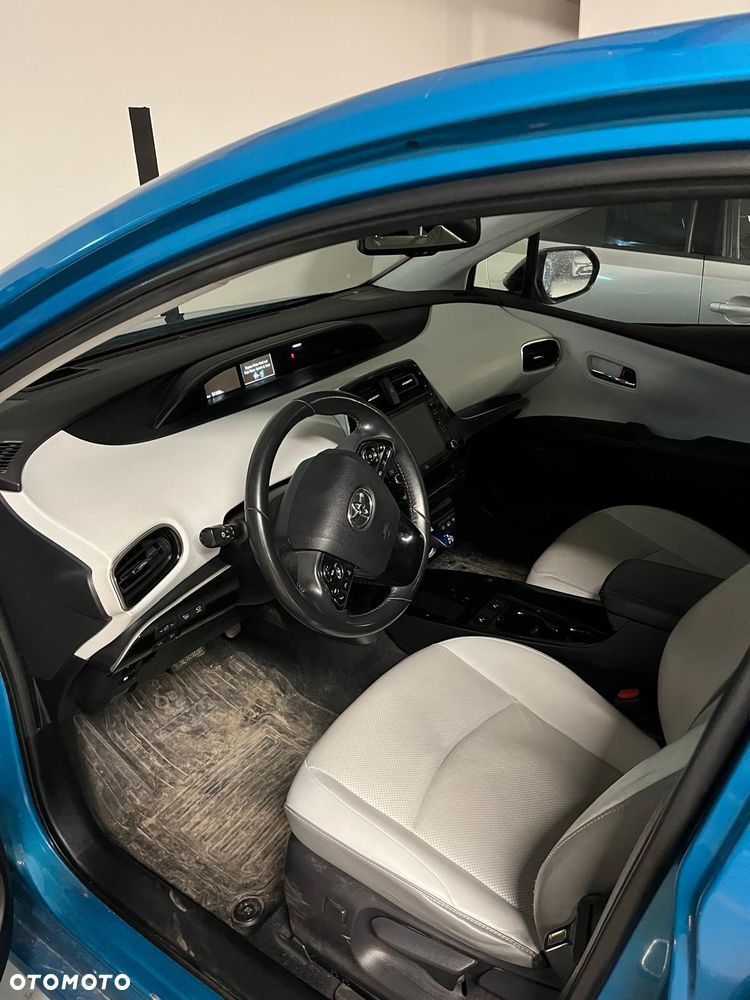 Toyota Prius 1.8 Hybrid Executive - 7