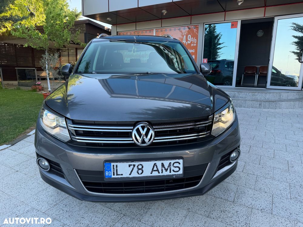 Volkswagen Tiguan 2.0 TDI DPF 4Motion BlueMotion Technology DSG Sport & Style - 12