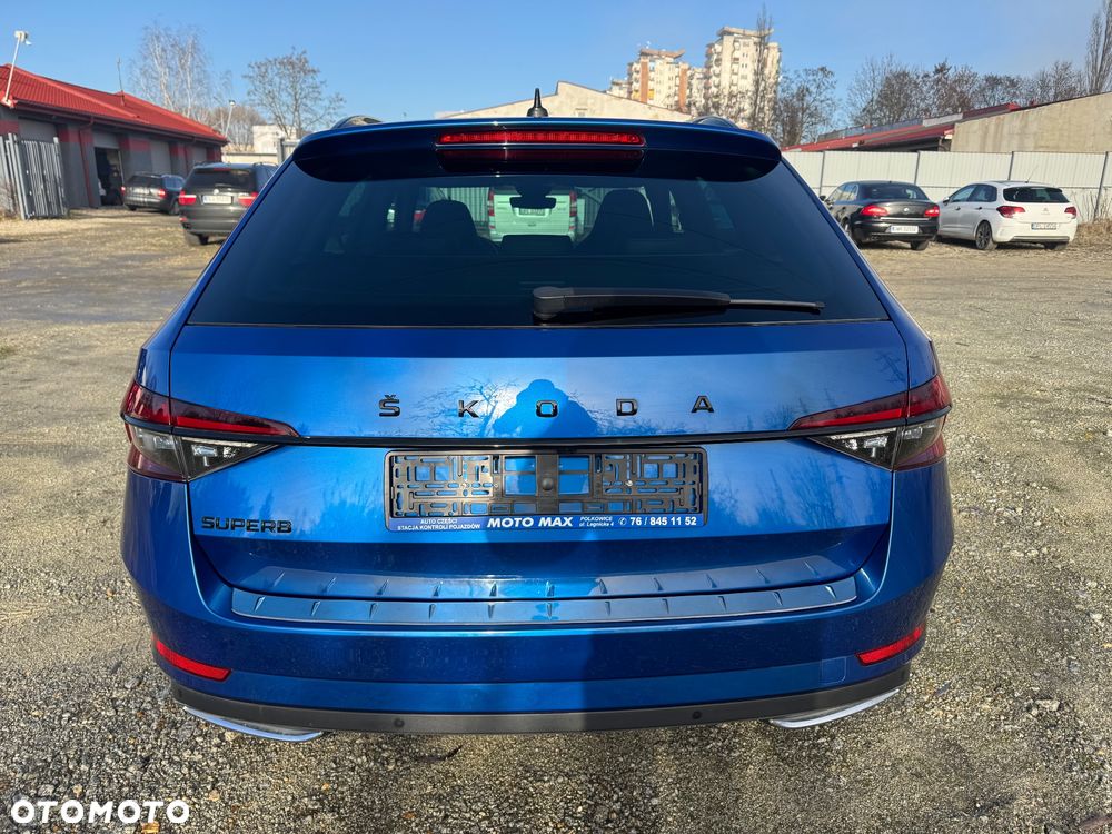 Skoda Superb 2.0 TDI DSG SportLine - 9