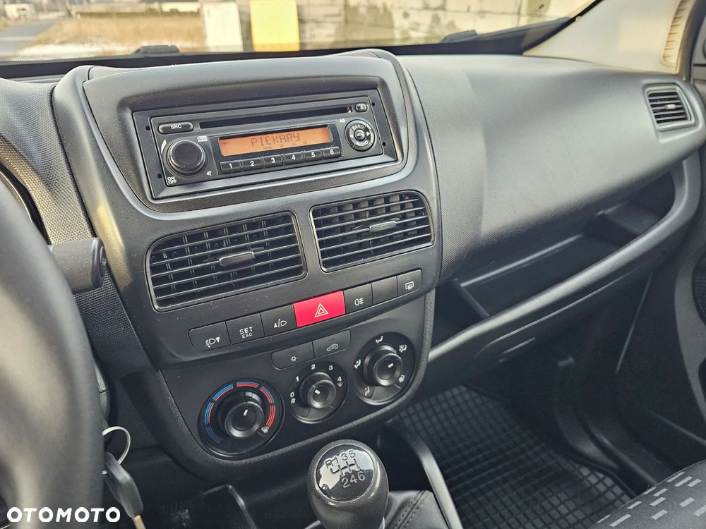 Opel Combo Tour L1H1 - 12