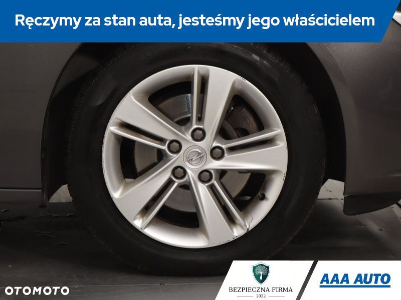 Opel Insignia - 17