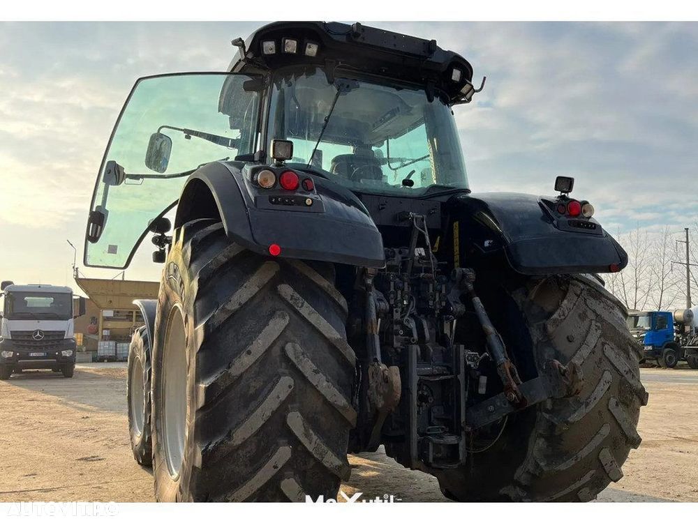 Valtra S353 Tractor - 5