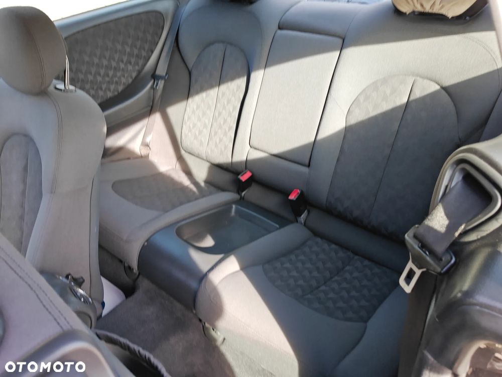 Mercedes-Benz Klasa E 220 CDI Automatik Avantgarde - 8