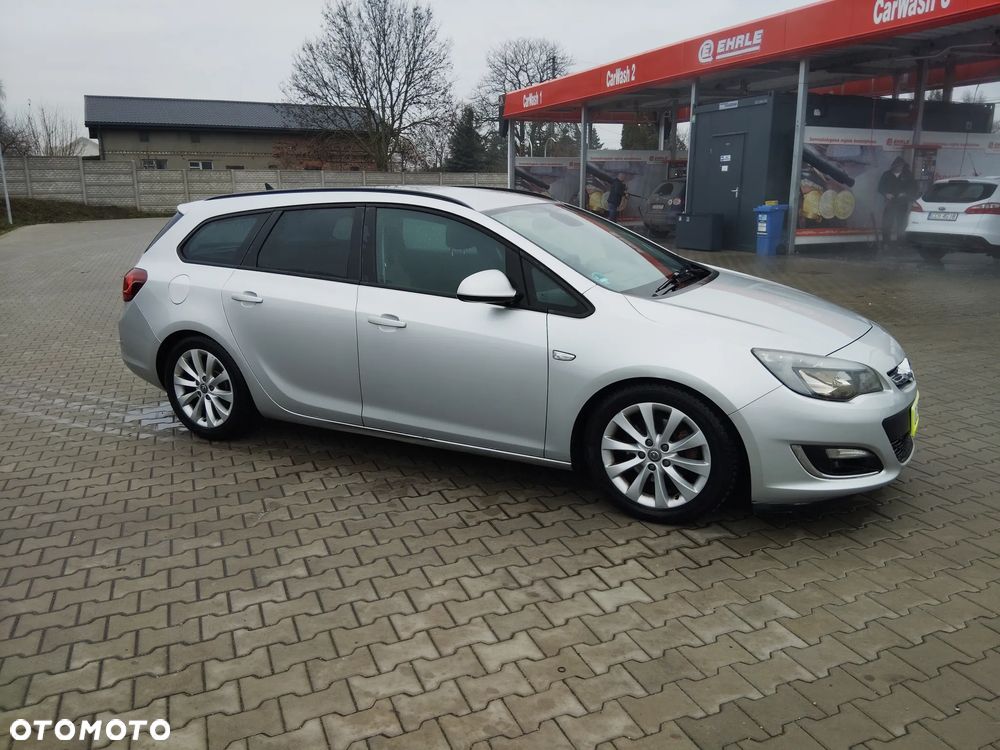 Opel Astra 2.0 CDTI DPF SportsTourer Style - 7