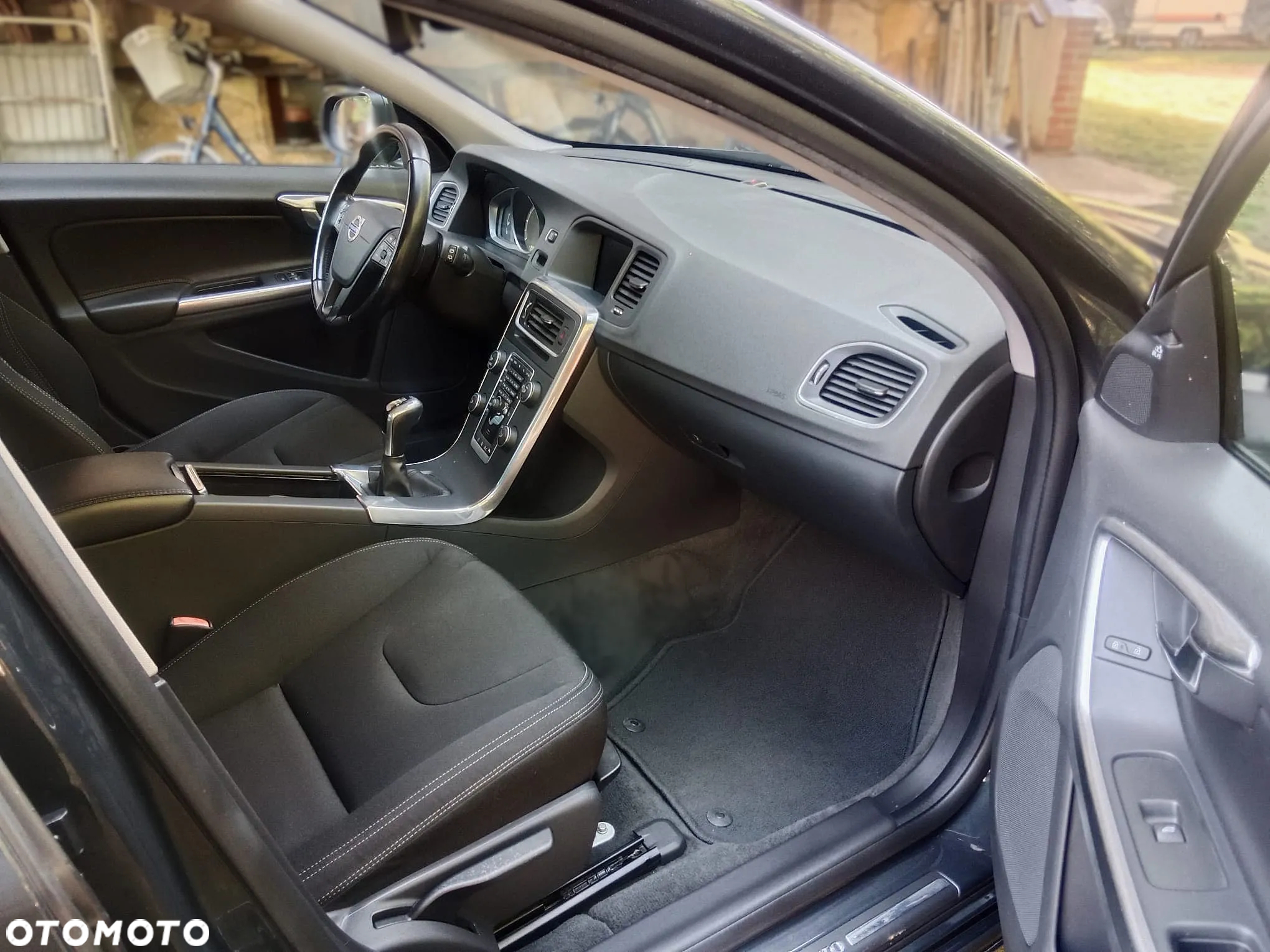 Volvo V60 - 11