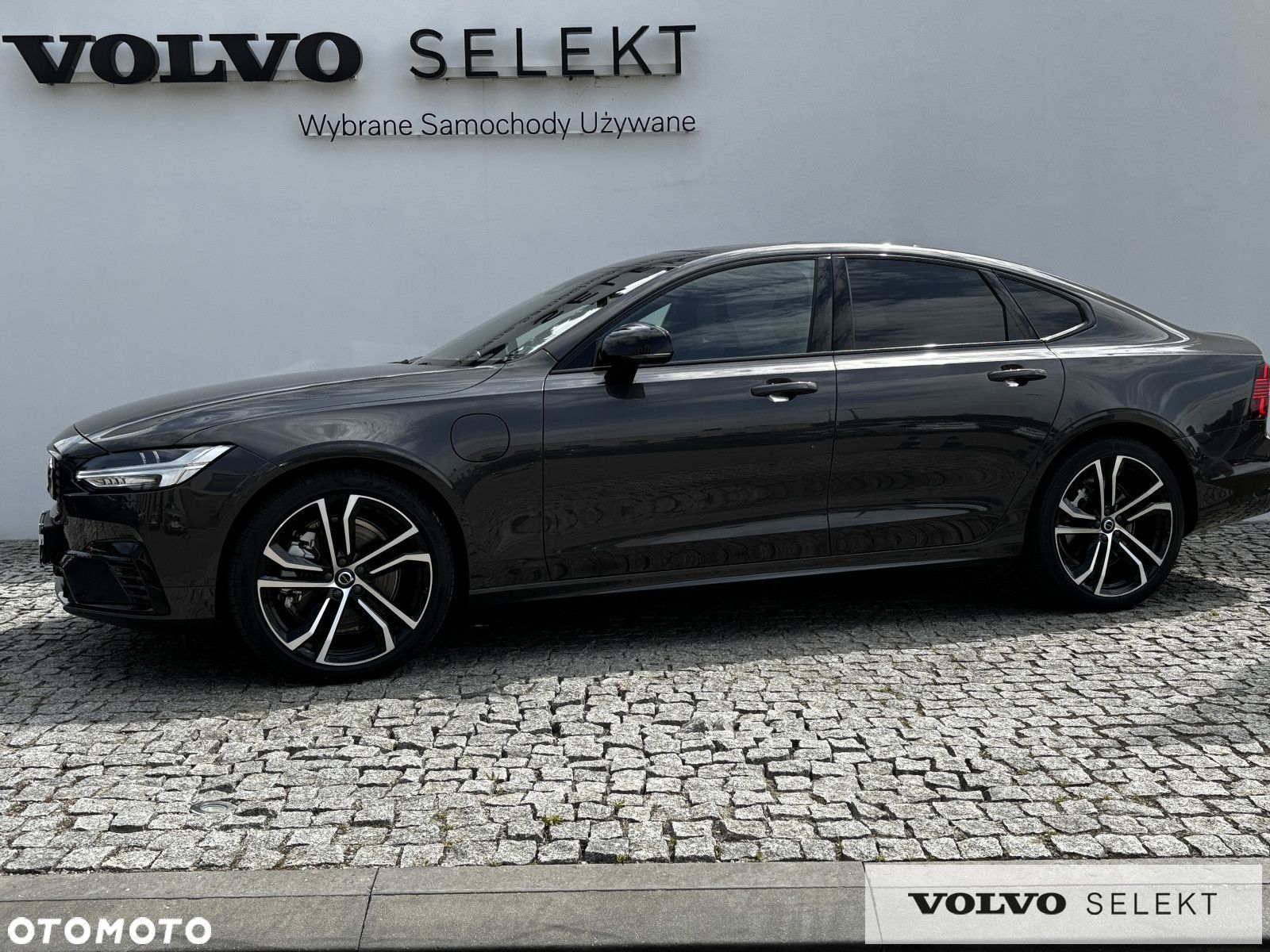 Volvo S90 - 1