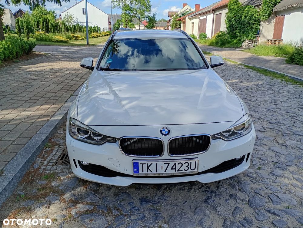 BMW Seria 3 318d DPF - 11