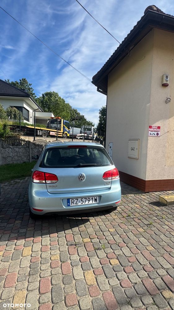 Volkswagen Golf 1.6 TDI BlueMot Comfortline - 5