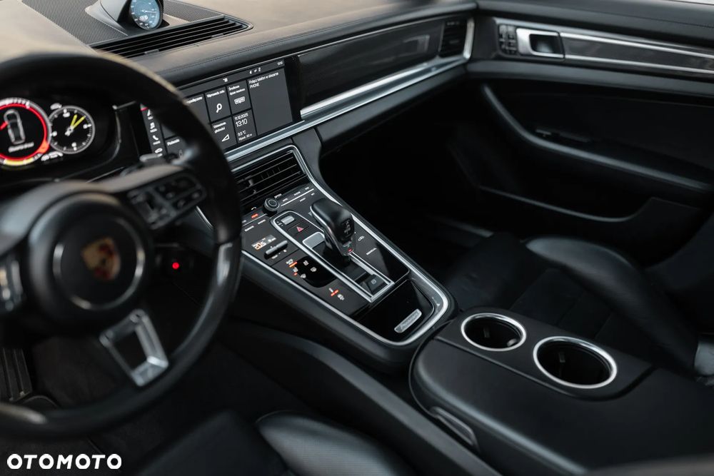 Porsche Panamera Turbo S E-Hybrid - 18