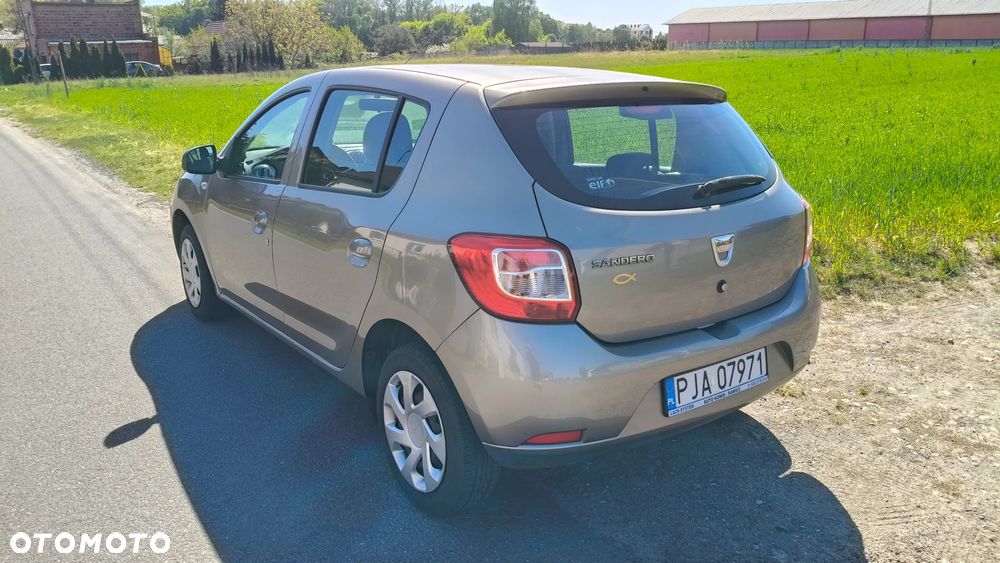 Dacia Sandero - 3