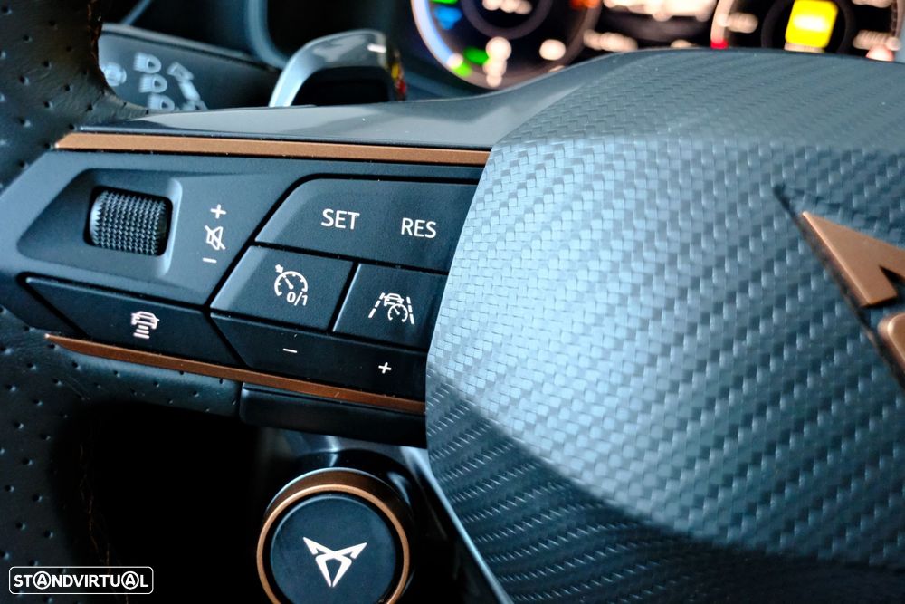 Cupra Leon 1.4 e-Hybrid VZ DSG - 17