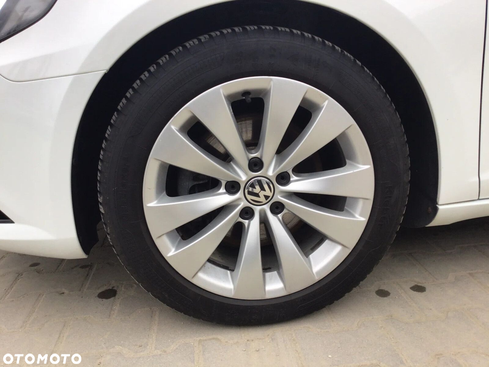Volkswagen Passat CC - 13