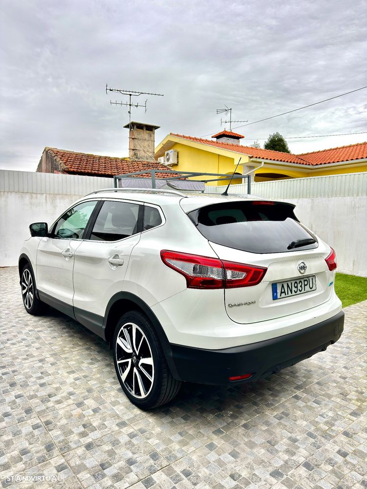 Nissan Qashqai 1.5 dCi TEKNA+ - 4