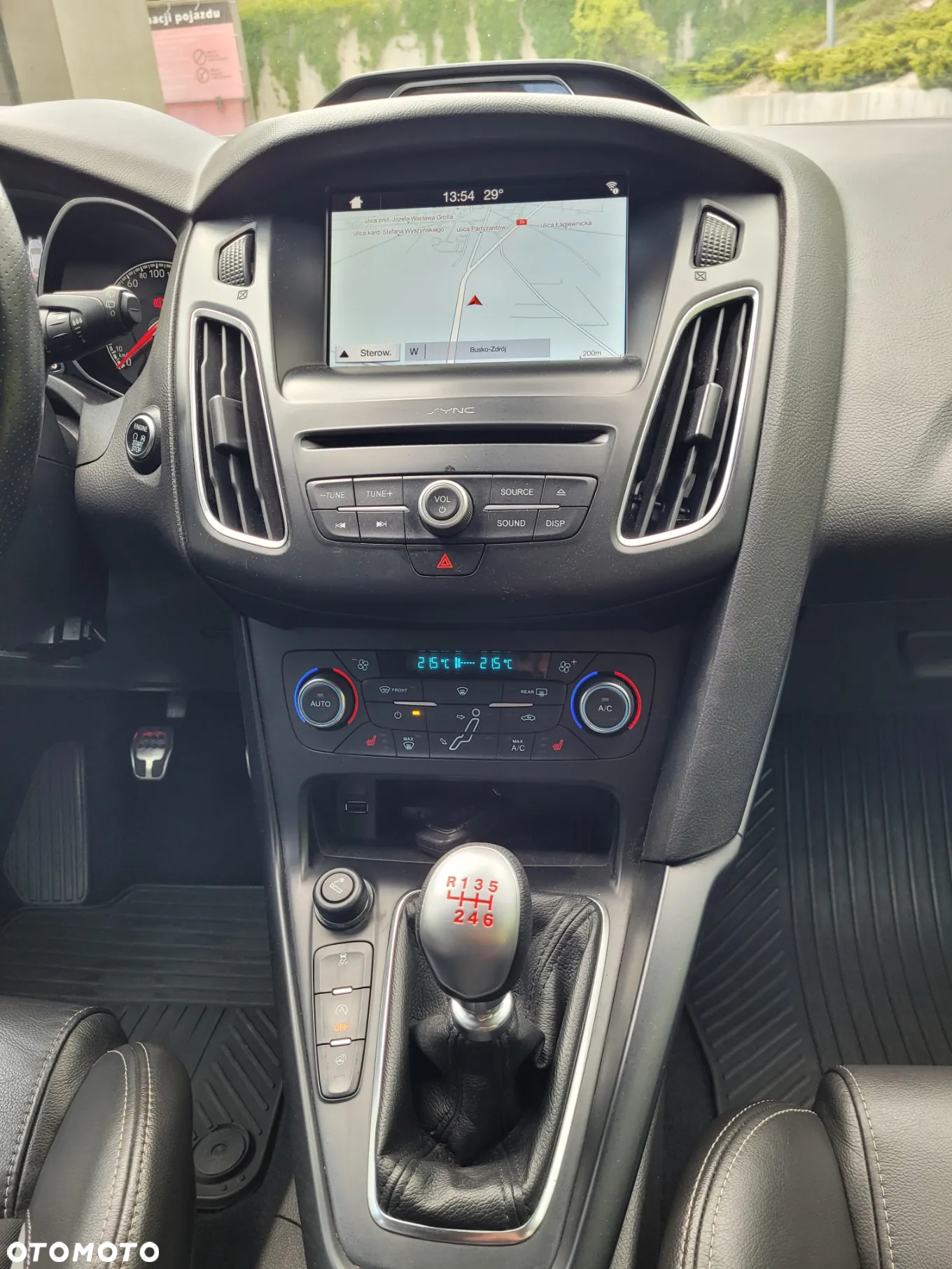 Ford Focus Turnier 2.0 TDCi ST mit Leder-Sport-Paket - 20