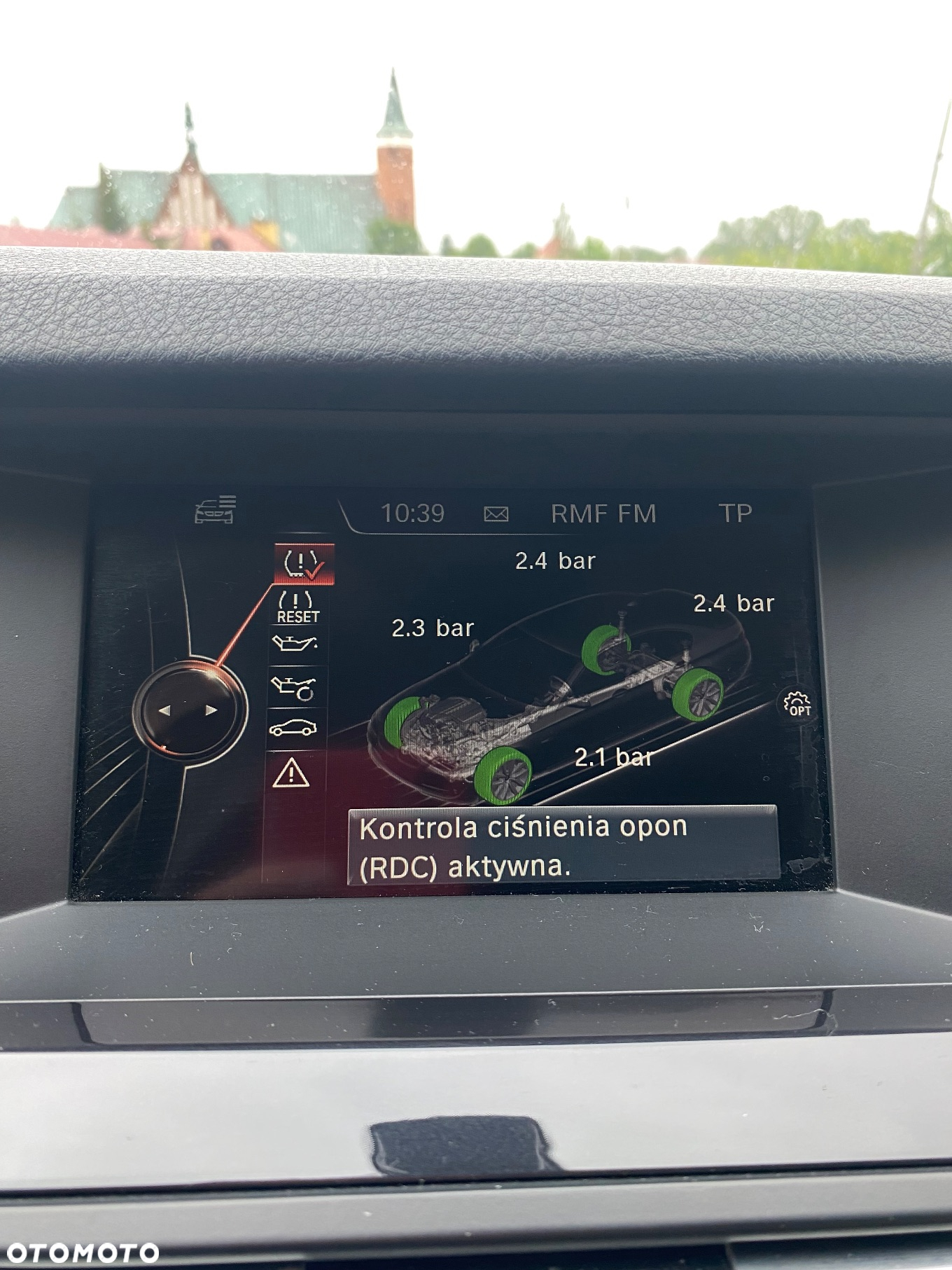 BMW Seria 5 518d - 19