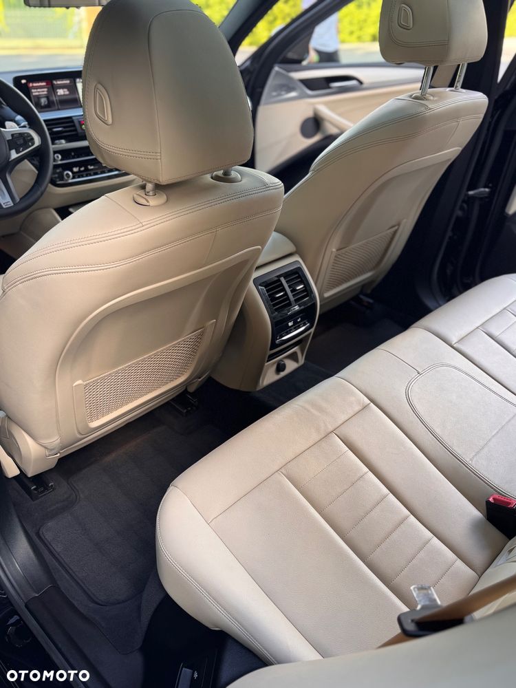 BMW X4 - 12