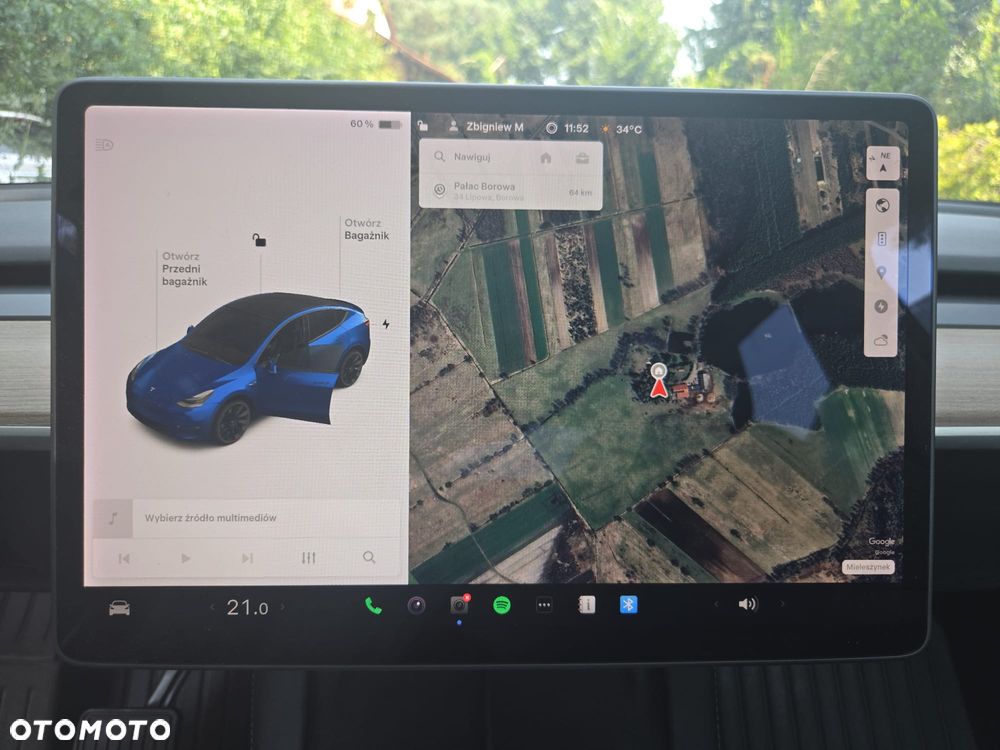 Tesla Model Y Long Range AWD - 17
