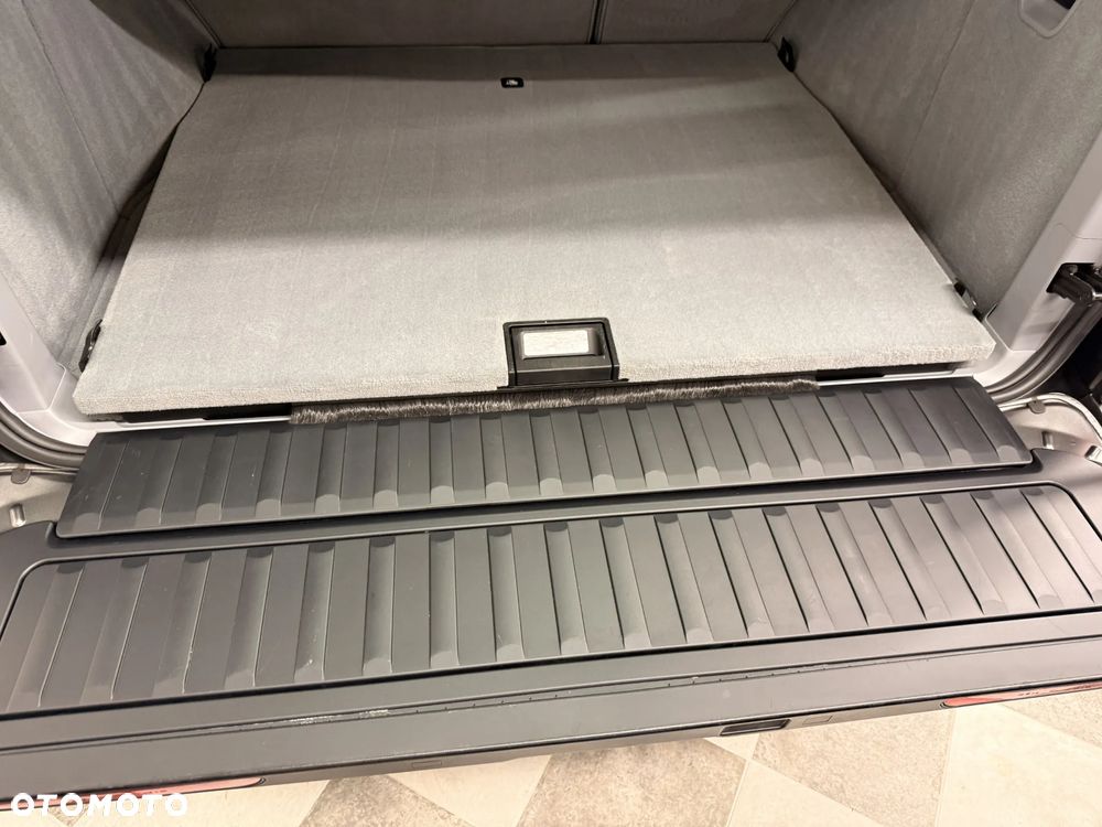 BMW X5 4.4 i - 29