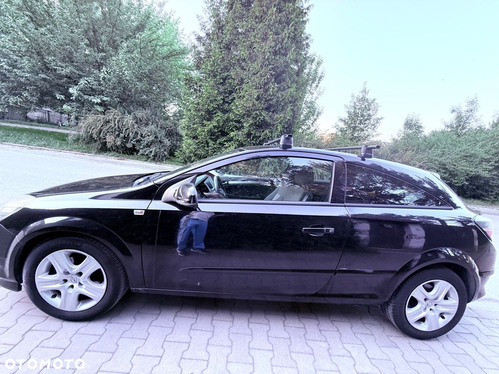 Opel Astra 2008 photo 4