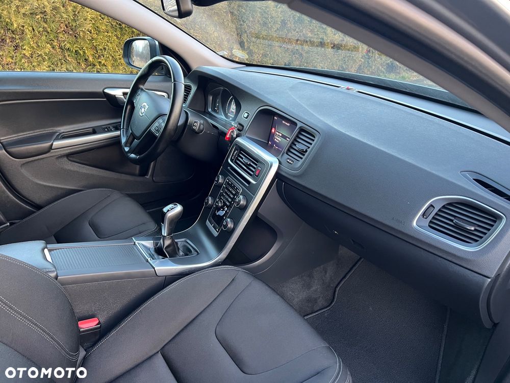 Volvo V60 - 14