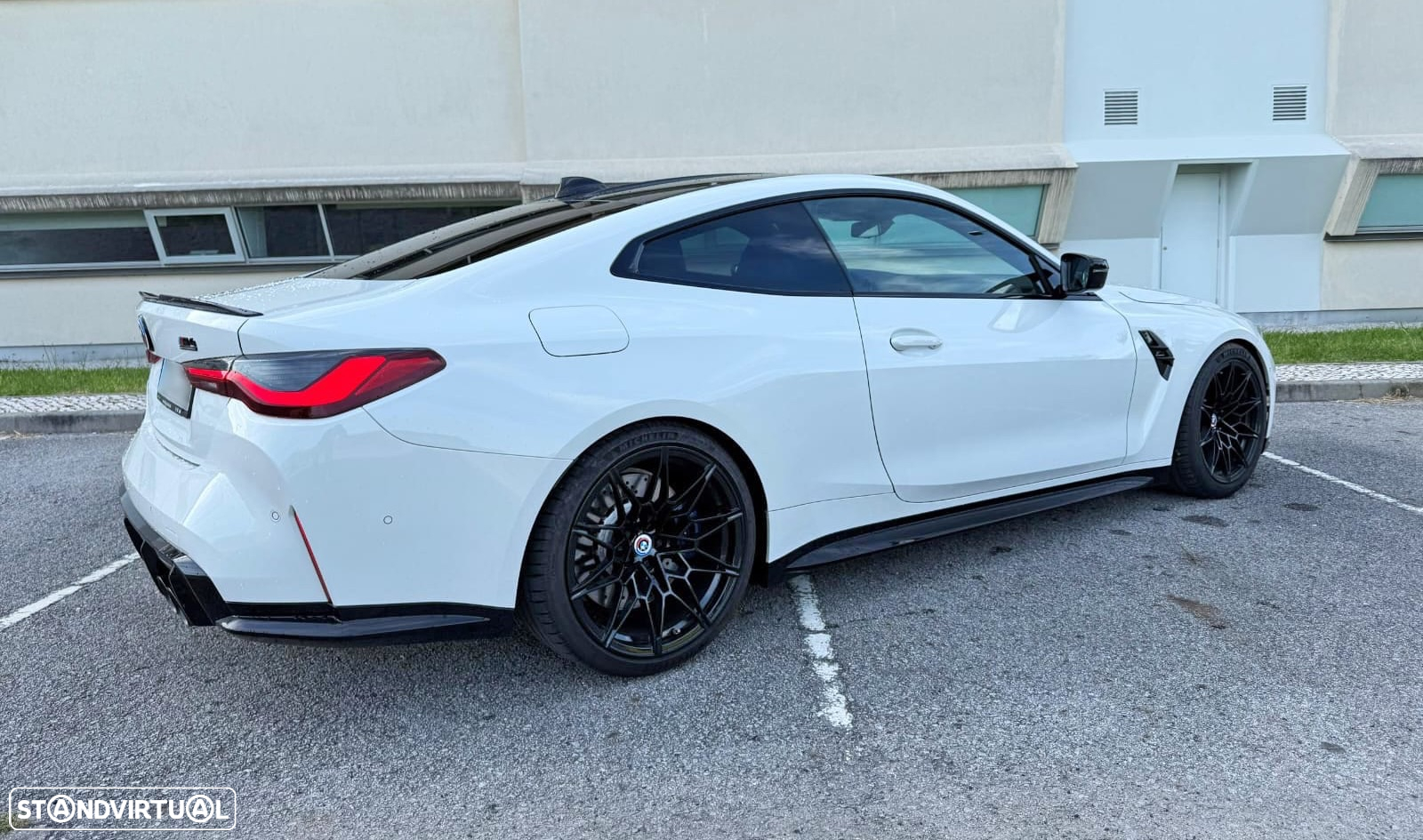 BMW M4 Competition Pack 50 anos M - 17