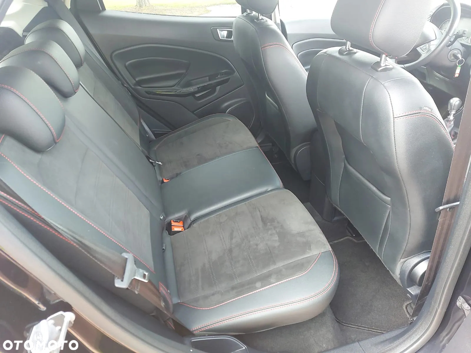 Ford EcoSport - 12