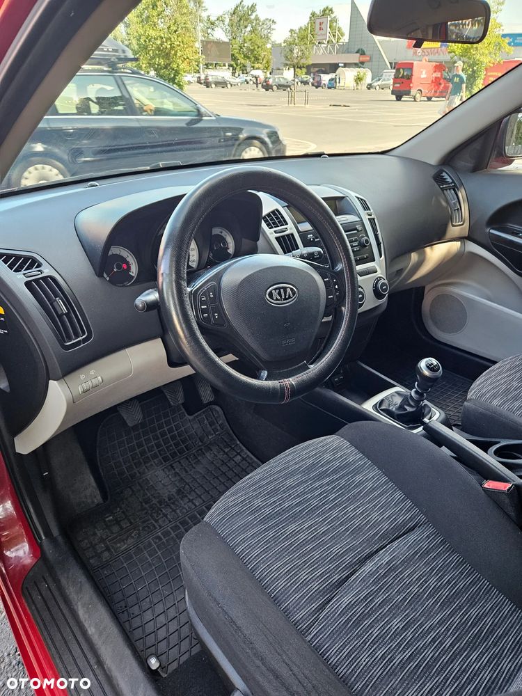 Kia Ceed 1.6 Comfort - 7