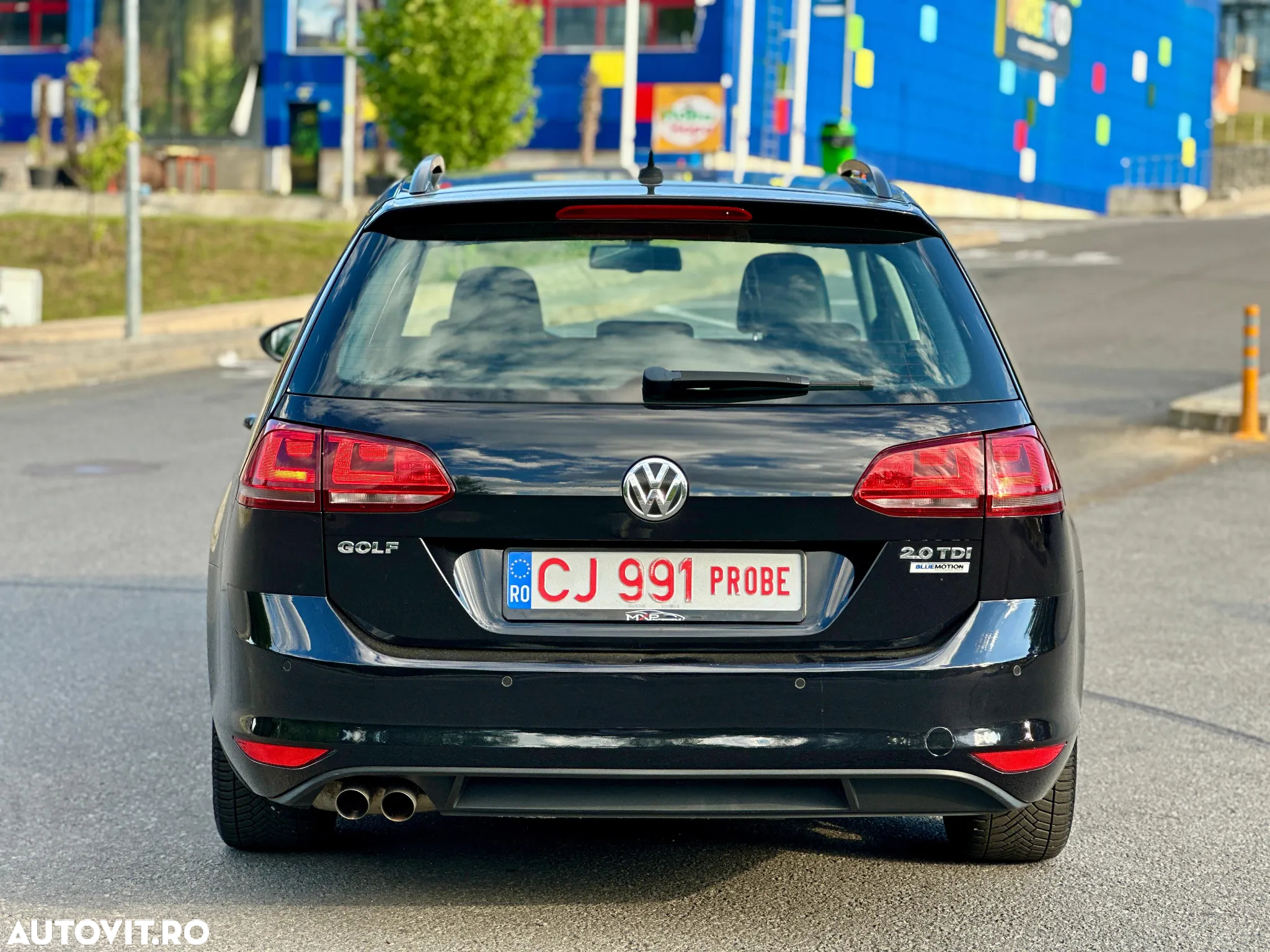 Volkswagen Golf 2.0 BlueTDI Highline - 28