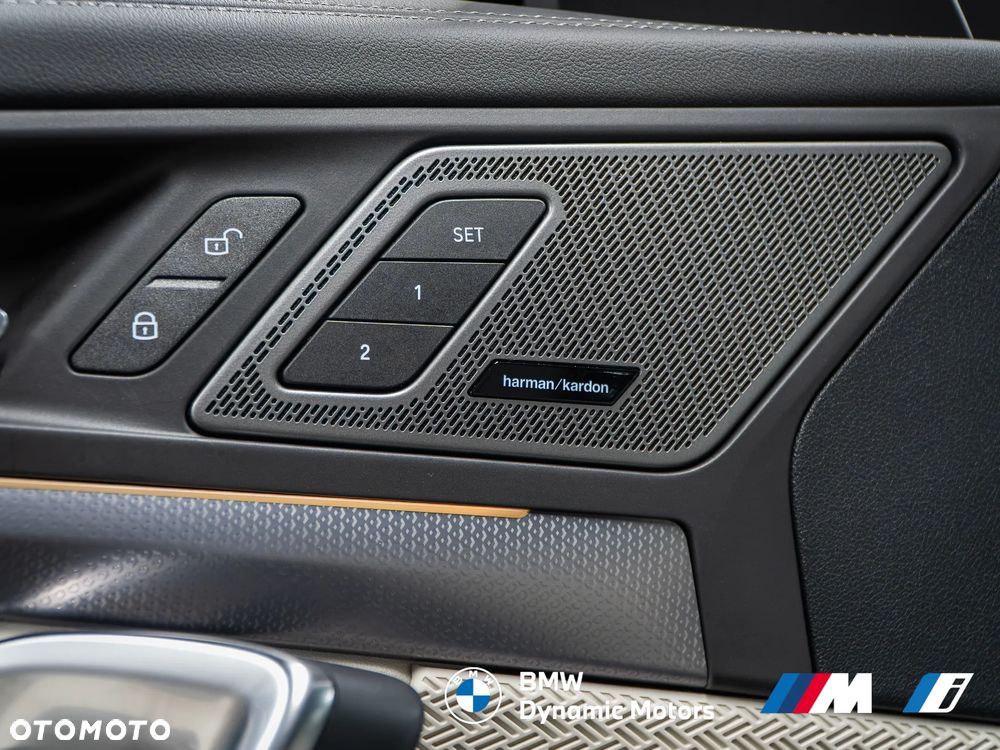 BMW X1 - 26
