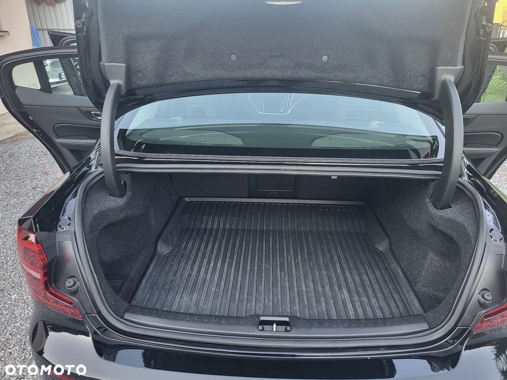 Volvo S60 - 12