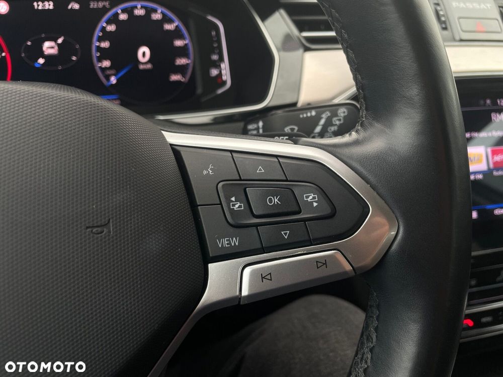 Volkswagen Passat Variant 2.0 TDI EVO Elegance DSG - 25