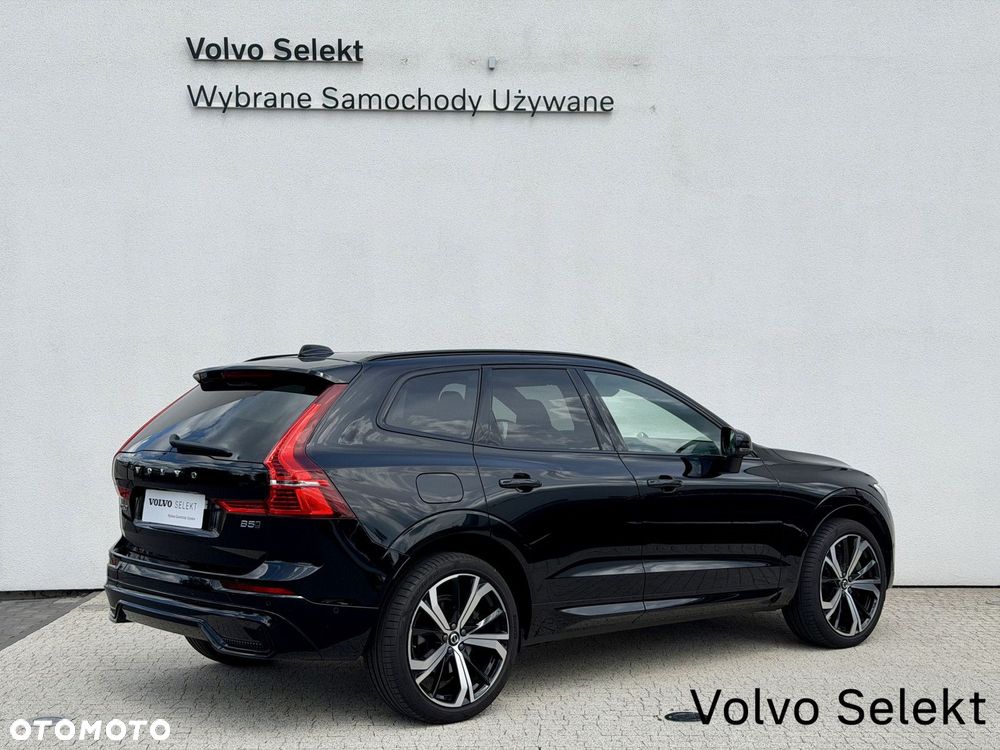 Volvo XC 60 B5 B AWD Ultimate Dark - 5